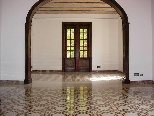 Affittasi Villa, AVENTINO COLLE VILLINO LIBERTY IN LOCAZIONE Annunci Roma, Zona Aventino Rif.56391