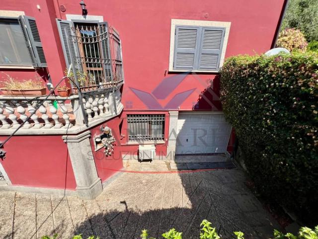 Affittasi Villa, AXA – LOCAZIONE – VILLA UNIFAMILIARE Annunci Roma, Zona Axa Rif.587255