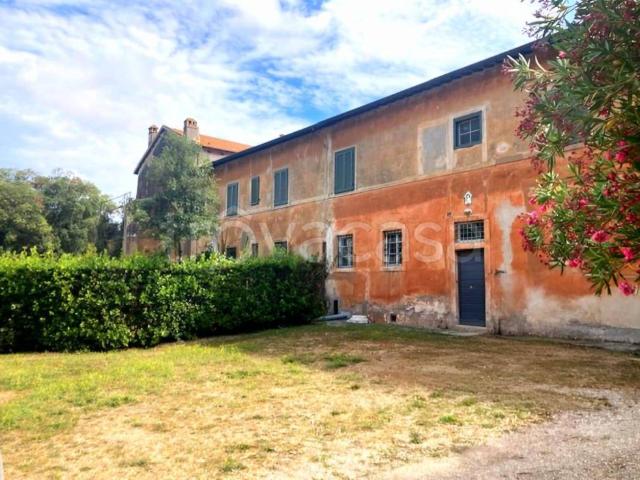 Affittasi villa bifamiliare a Roma, Ostia Antica