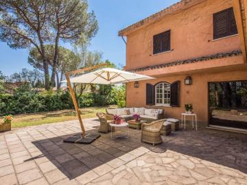 Affittasi Villa, Olgiata raffinata Villa con piscina Annunci Roma, Zona Olgiata Rif.378621