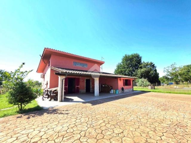 Affittasi villa singola a Fiano Romano via espartero costantini