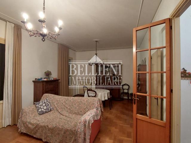 AFFITTASI VILLA SINGOLA CON GIARDINO DI 1.000MQ A MONTEVIALE