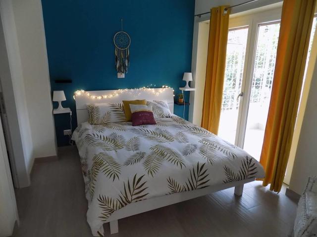 Affittasi Villa, STANZE IN AFFITTO VILLA LUXURY Annunci Roma Roma Rif.634985