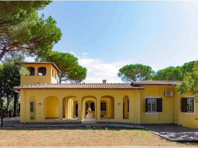 Affittasi Villa, Villa unifamiliare, ottimo stato, 500 mq, Formello Annunci Formello Roma Rif.9552