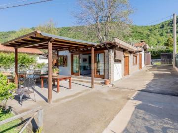 Affittasi Villa, Villino con accesso al lago Annunci Trevignano Romano Roma Rif.647833