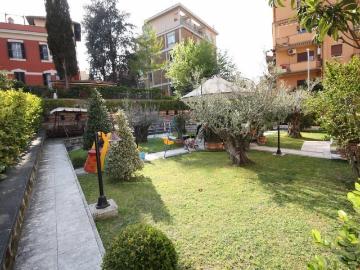 Affittasi Villa, VILLINO D'EPOCA città giardino Annunci Roma, Zona Città Giardino Rif.641508