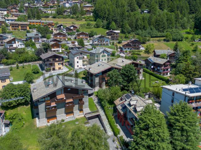 Affitto MAGGIO e GIUGNO 2027 – Elegante trilocale in stile alpino