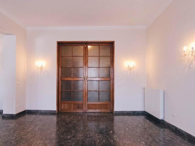 Affitto Attico, in zona LIBERTÀ, FIRENZE