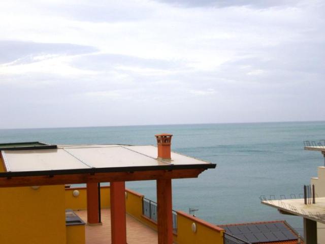 Affitto Appartamento, CARONIA