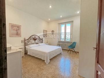 Affitto Appartamento con Ingresso Indipendente con Tre Camere