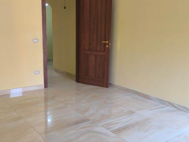 Affitto Appartamento, in zona MELLUSI/ATLANTICI, BENEVENTO