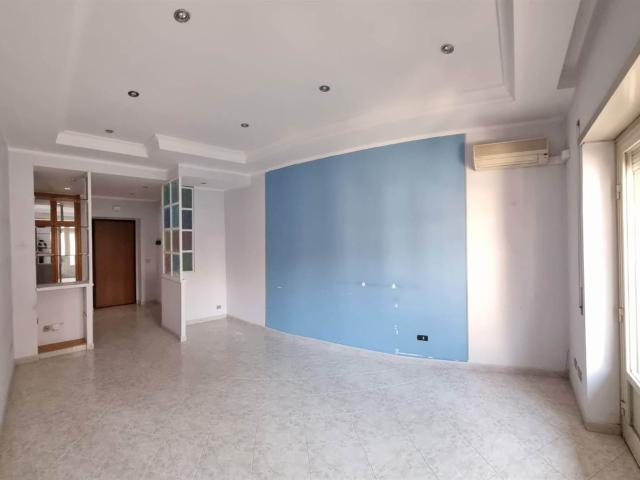 Affitto Appartamento, in zona NUOVO SALARIO, ROMA