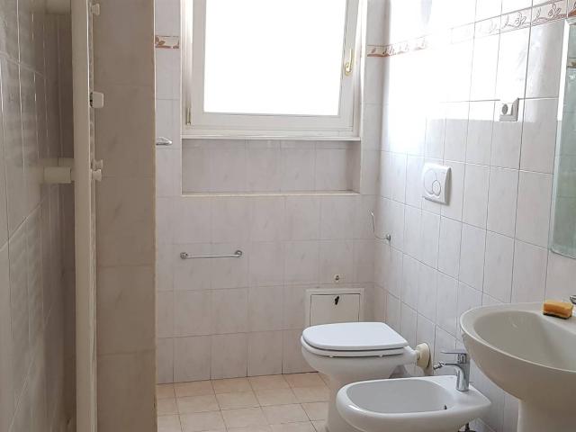 Affitto Appartamento, in zona NUOVO SALARIO, ROMA