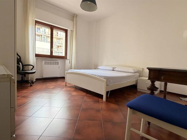 Affitto Appartamento, in zona NOTARBARTOLO, PALERMO