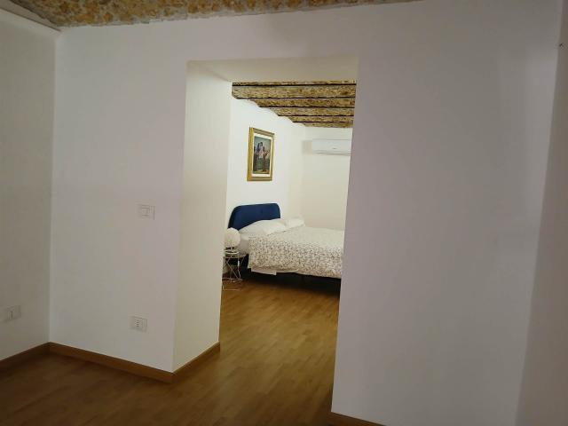 Affitto Appartamento, in zona ORTIGIA, SIRACUSA