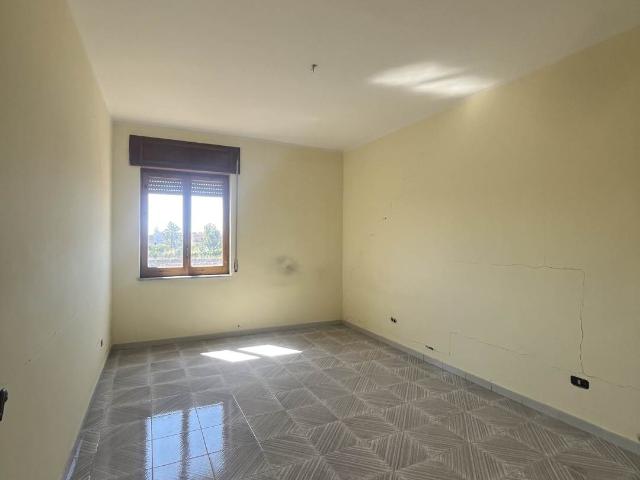 Affitto Appartamento, in zona BAIA VERDE PINETA GRANDE, CASTEL VOLTURNO