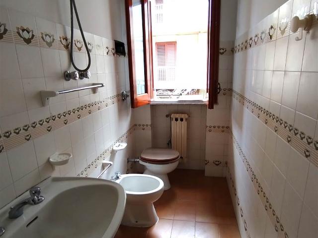 Affitto Appartamento, in zona BEDDIO/GESUITI PIANETTI, RAGUSA