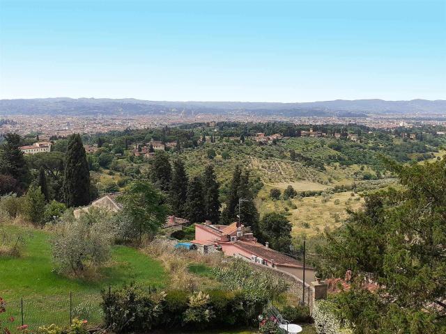 Affitto Appartamento, in zona BOLOGNESE, FIRENZE
