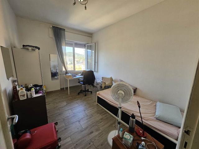 Affitto Appartamento, in zona CAREGGI, FIRENZE