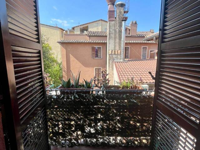 Affitto Appartamento, in zona CENTRO, TERNI