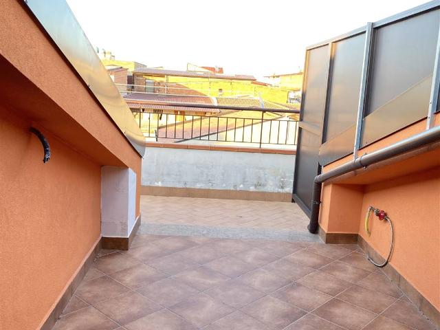 Affitto Appartamento, in zona CENTRO URBANO, SCORDIA