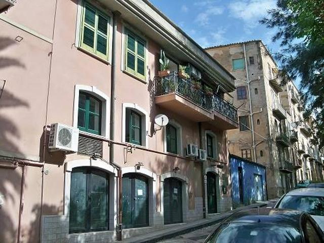 Affitto Appartamento, in zona CENTRO CITTÀ, CALTANISSETTA