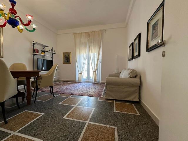 Affitto Appartamento, in zona CENTRO, LIVORNO
