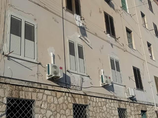 Affitto Appartamento, in zona CENTRO, SALERNO