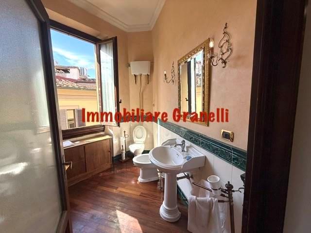 Affitto Appartamento, in zona CENTRO STORICO, FIRENZE