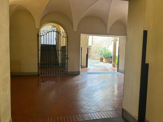 Affitto Appartamento, in zona CENTRO STORICO, PIACENZA