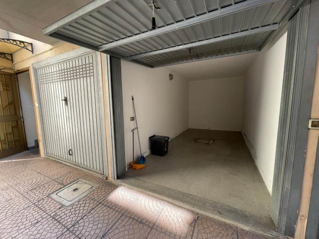 Affitto Appartamento, in zona CENTRO STORICO, PIACENZA