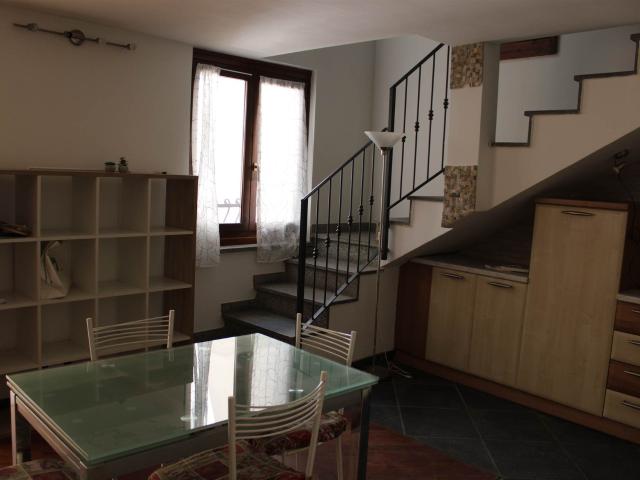 Affitto Appartamento, in zona CENTRO STORICO, VERCELLI