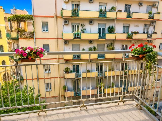 Affitto Appartamento, in zona CORSO DELLE PROVINCE, CATANIA