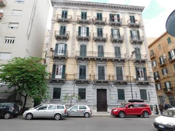 Affitto Appartamento, in zona DANTE, PALERMO