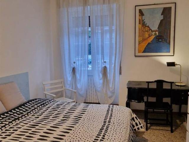 Affitto Appartamento, in zona FAMAGOSTA, MILANO