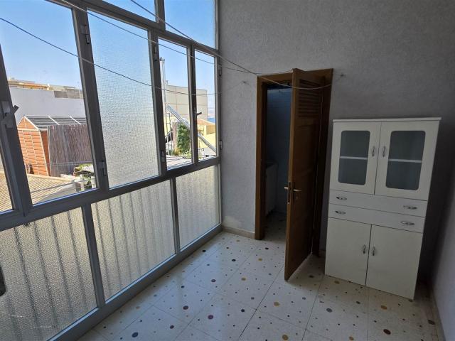 Affitto Appartamento, in zona ISOLA, AUGUSTA
