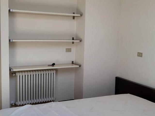 Affitto Appartamento, in zona LODI, BRENTA, MILANO