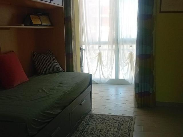 Affitto Appartamento, in zona PASTENA, SALERNO