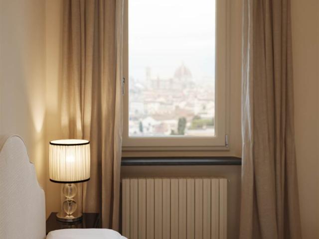 Affitto Appartamento, in zona PIAZZALE MICHELANGELO, FIRENZE
