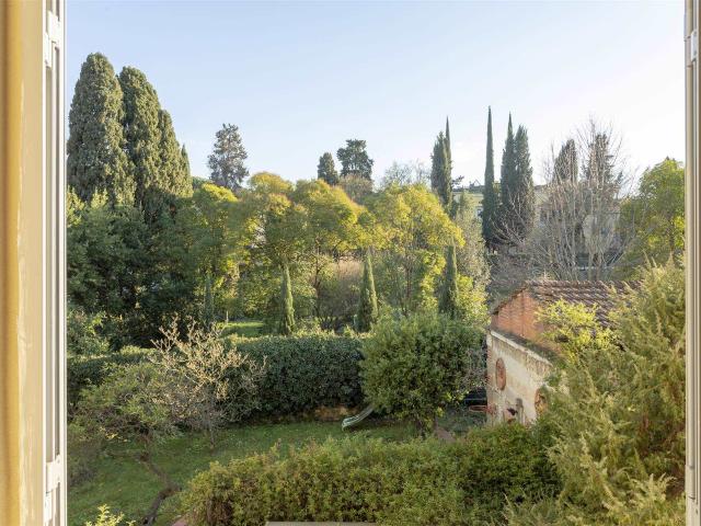Affitto Appartamento, in zona PORTA ROMANA, FIRENZE