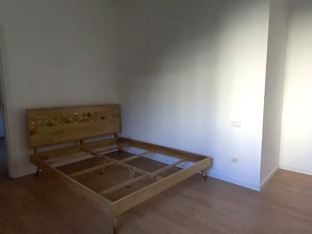Affitto Appartamento, in zona PORTA VENEZIA, MILANO