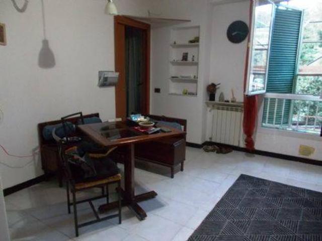 Affitto Appartamento, in zona Pra, GENOVA