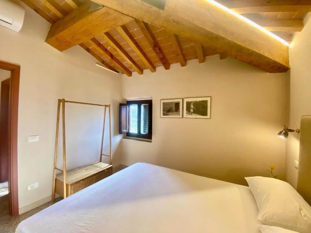 Affitto Appartamento, in zona ROVETA, SCANDICCI
