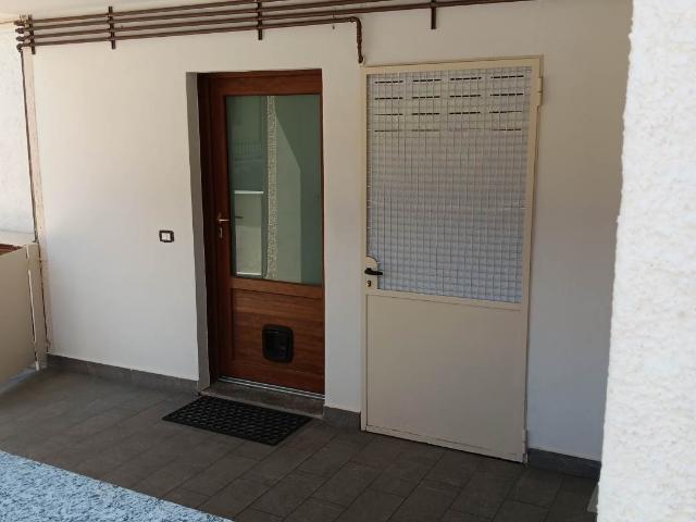 Affitto Appartamento, in zona S. AMBROGIO, VARESE