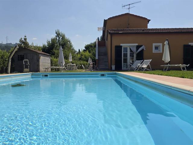 Affitto Appartamento, in zona SANTA CATERINA, SARZANA