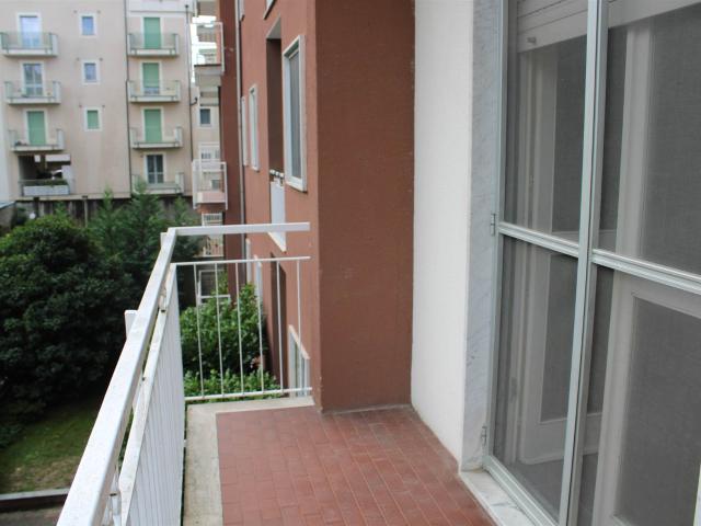 Affitto Appartamento, in zona SEMICENTRO, VERCELLI