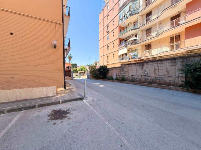 Affitto Appartamento, in zona TERACATI, SIRACUSA