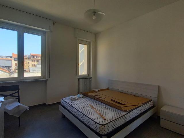 Affitto Appartamento, in zona V GIORNATE, MILANO