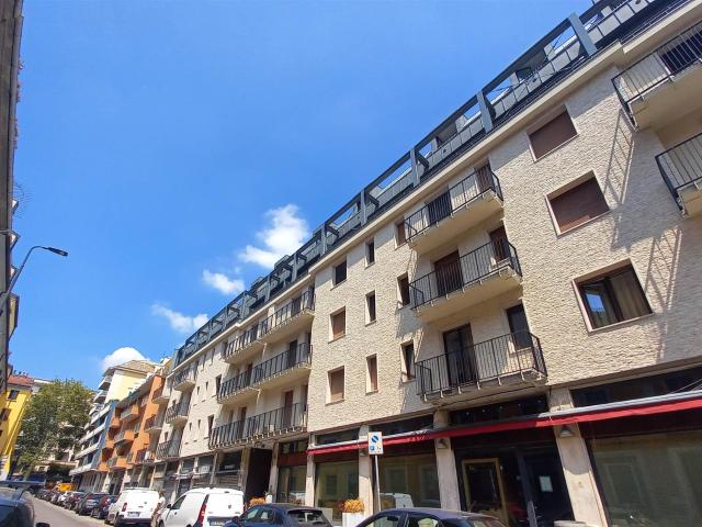 Affitto Appartamento, in zona V GIORNATE, MILANO