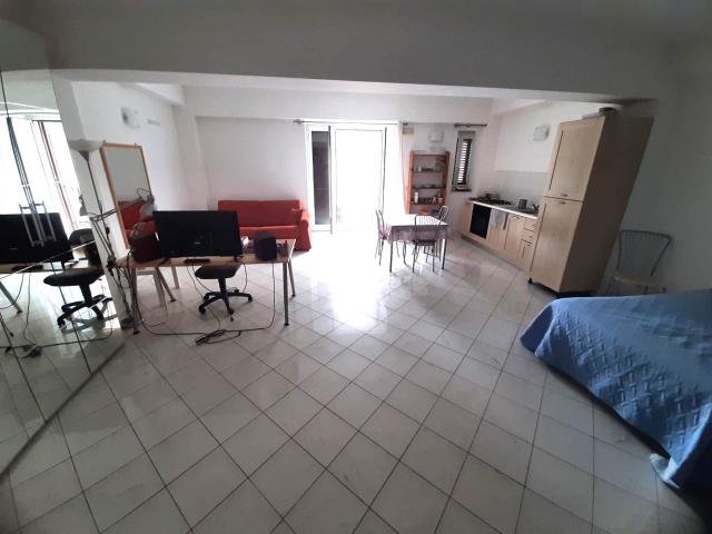 Affitto Appartamento, in zona VIA CARDUCCI, RAGUSA
